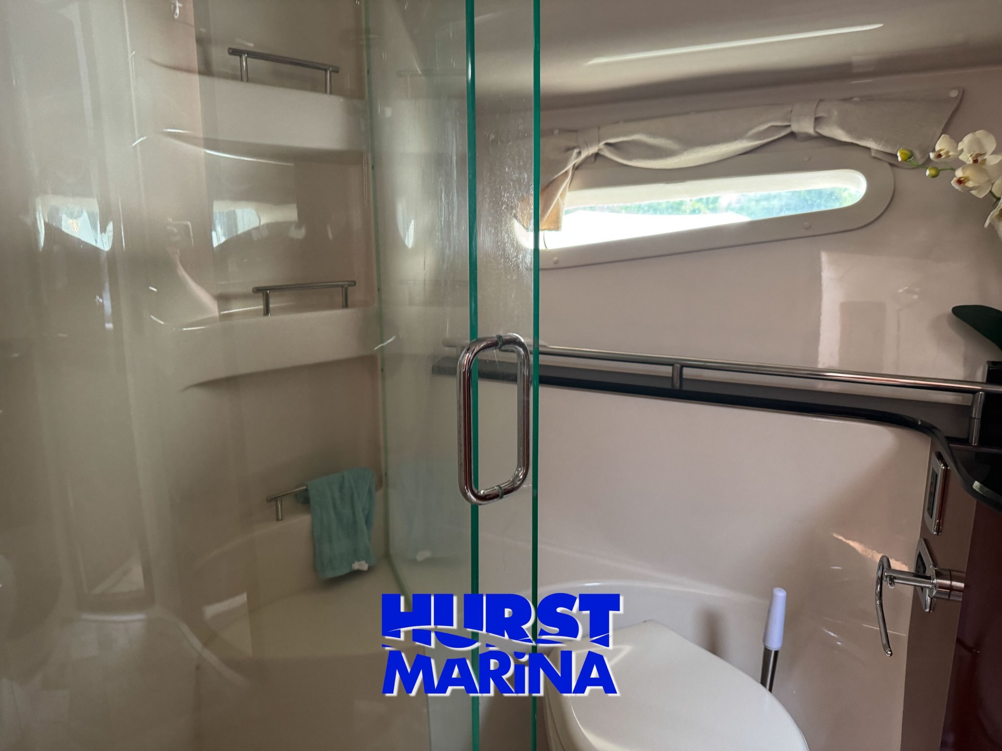 2012 Meridian 541 Sedan