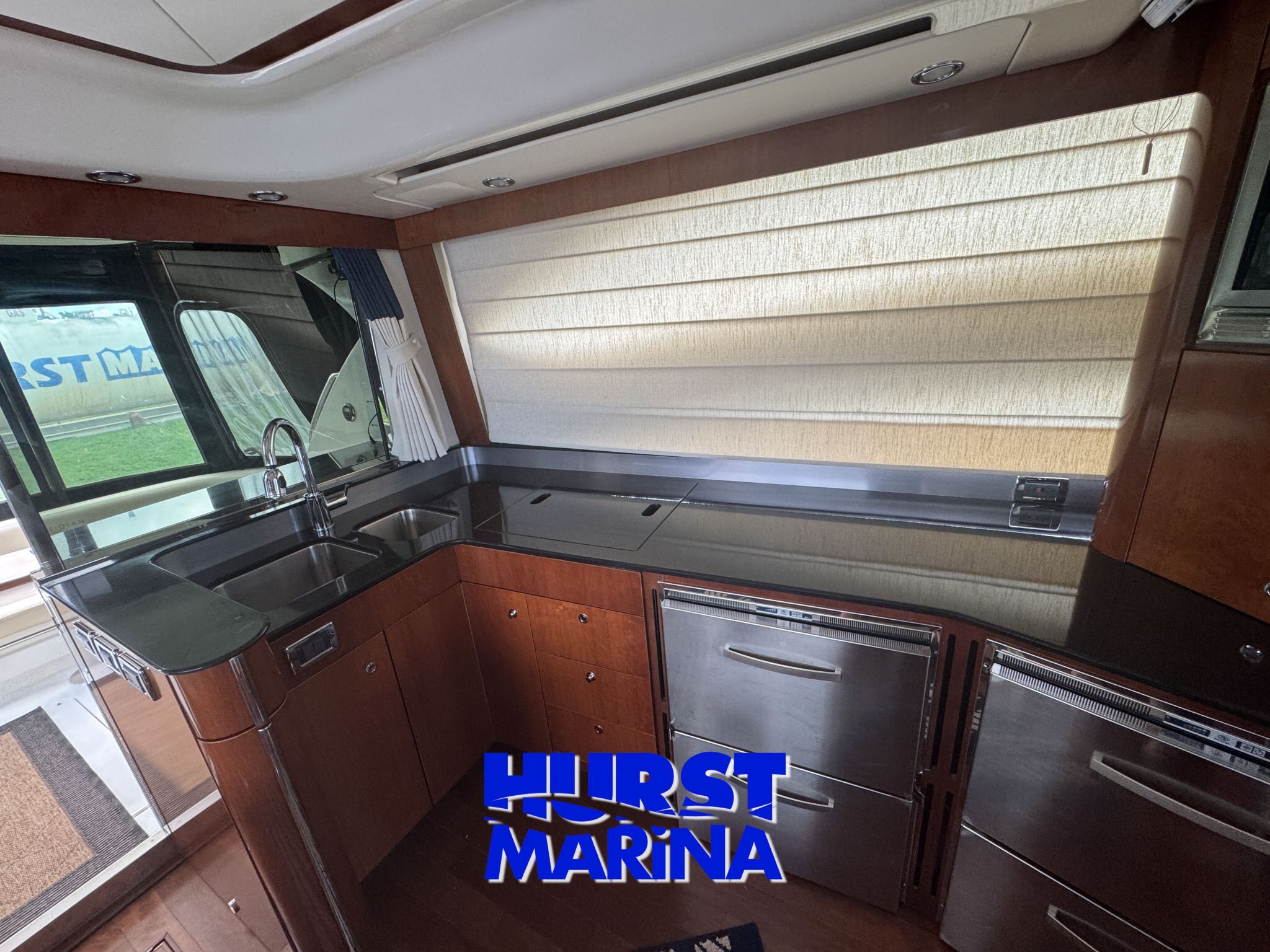 2012 Meridian 541 Sedan