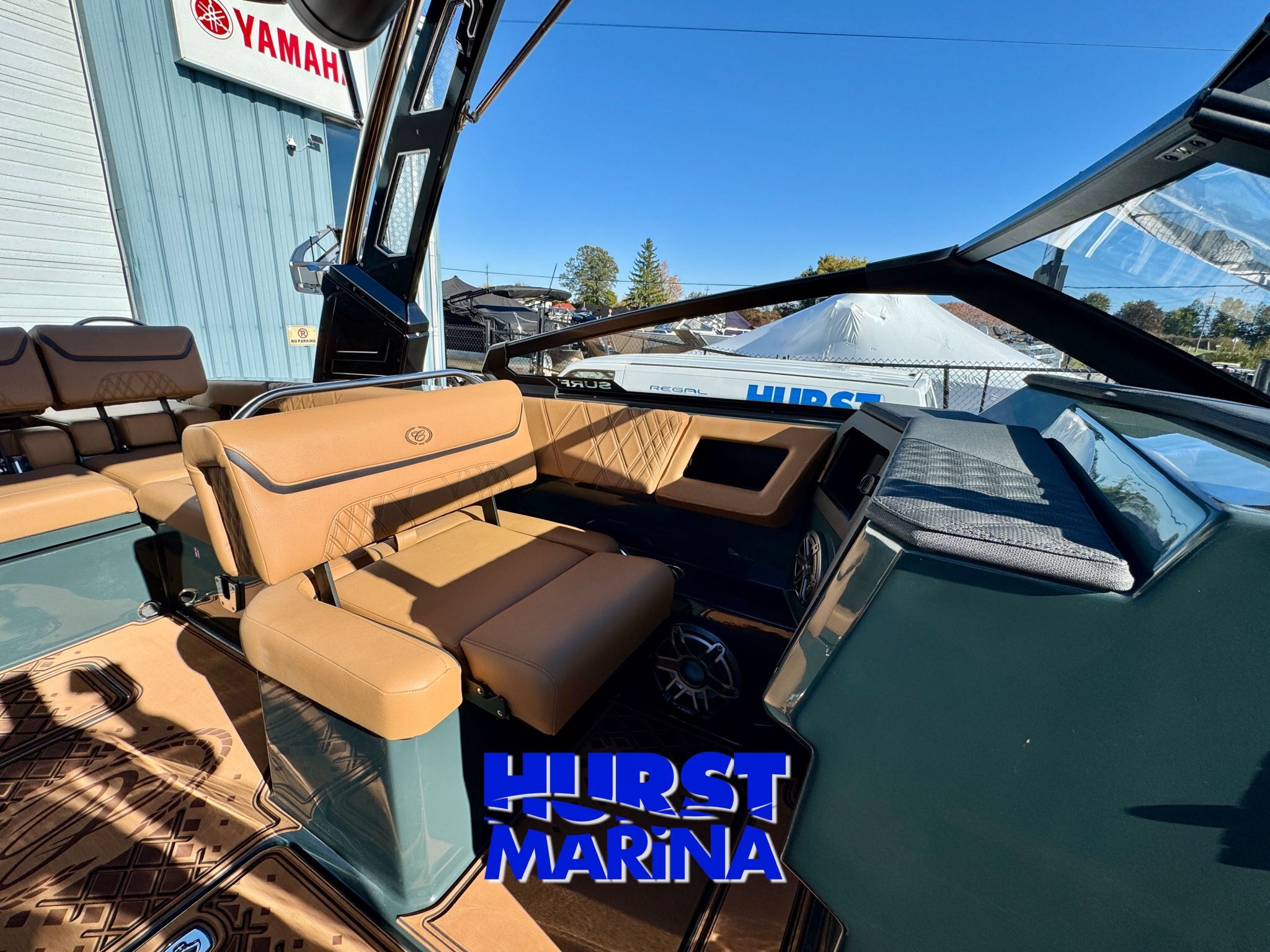 2027 Cobalt R26 Surf