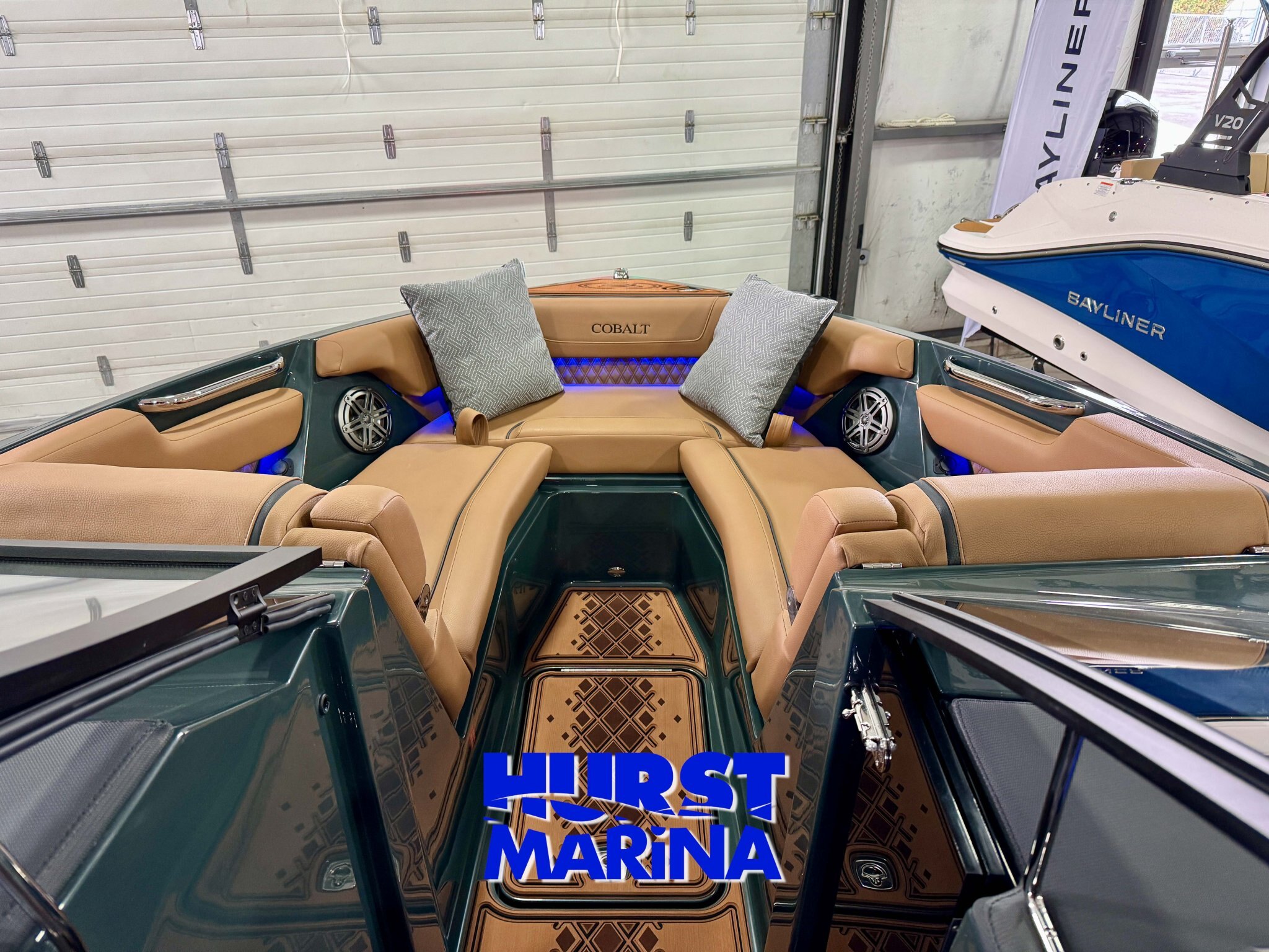 2027 Cobalt R26 Surf