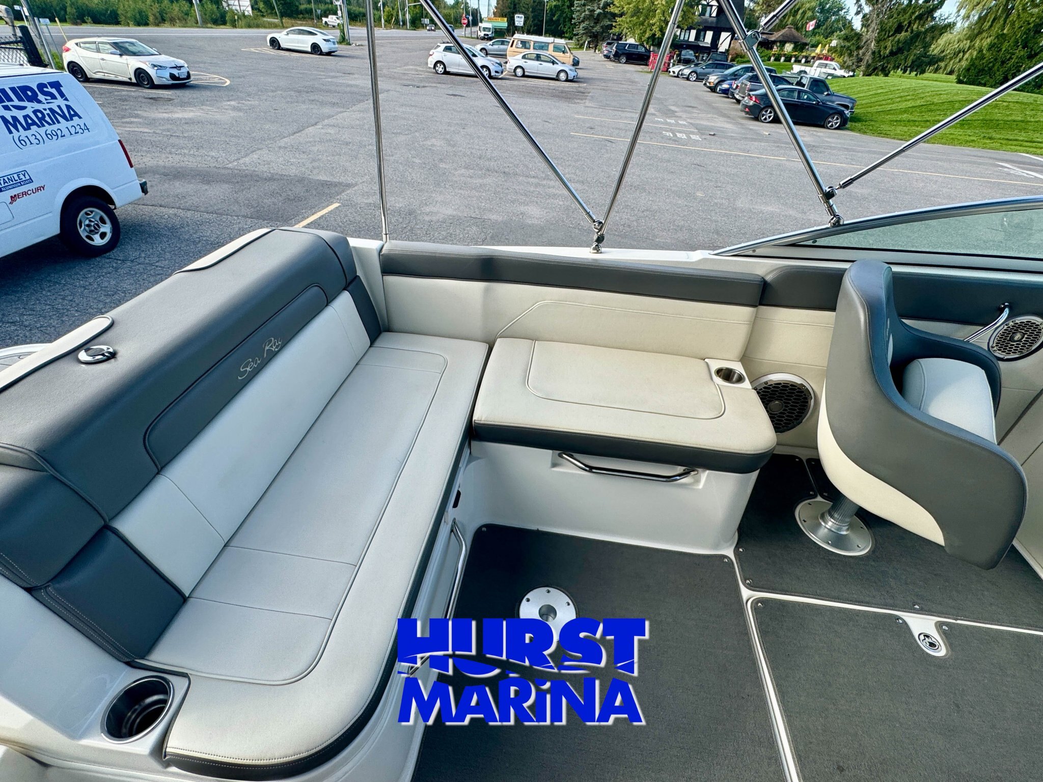 2011 SeaRay 260 Sundeck