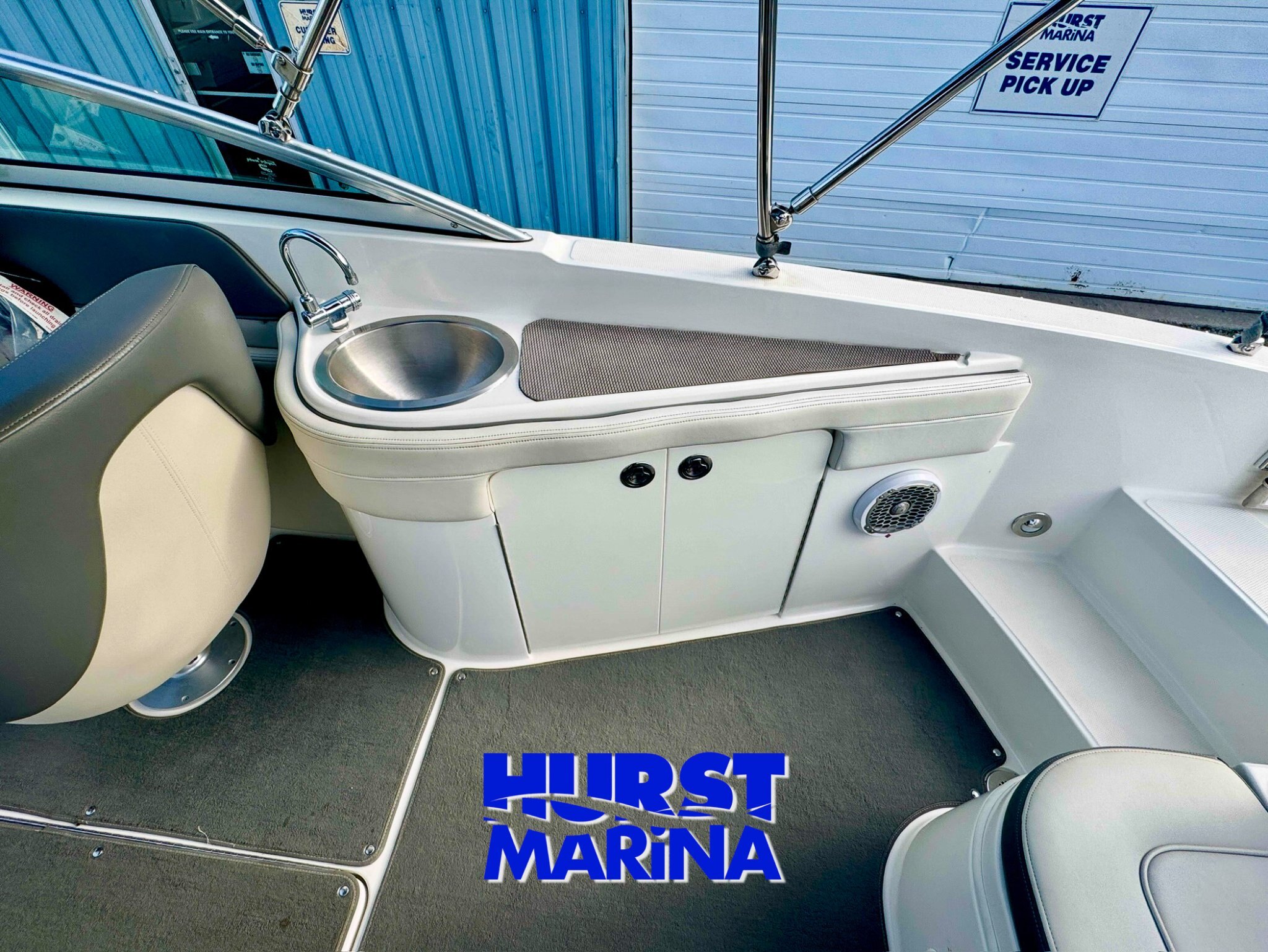 2011 SeaRay 260 Sundeck