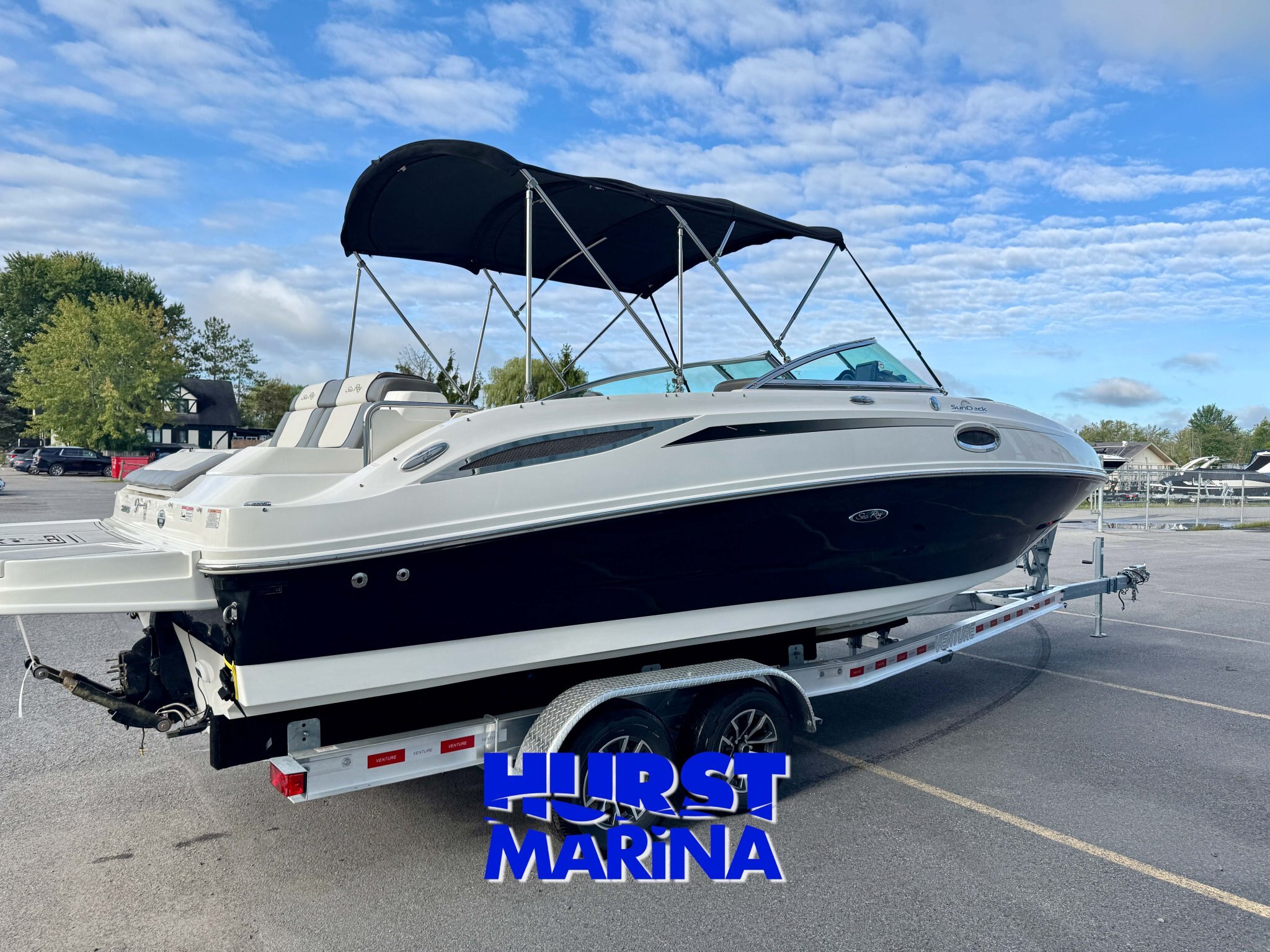 2011 SeaRay 260 Sundeck