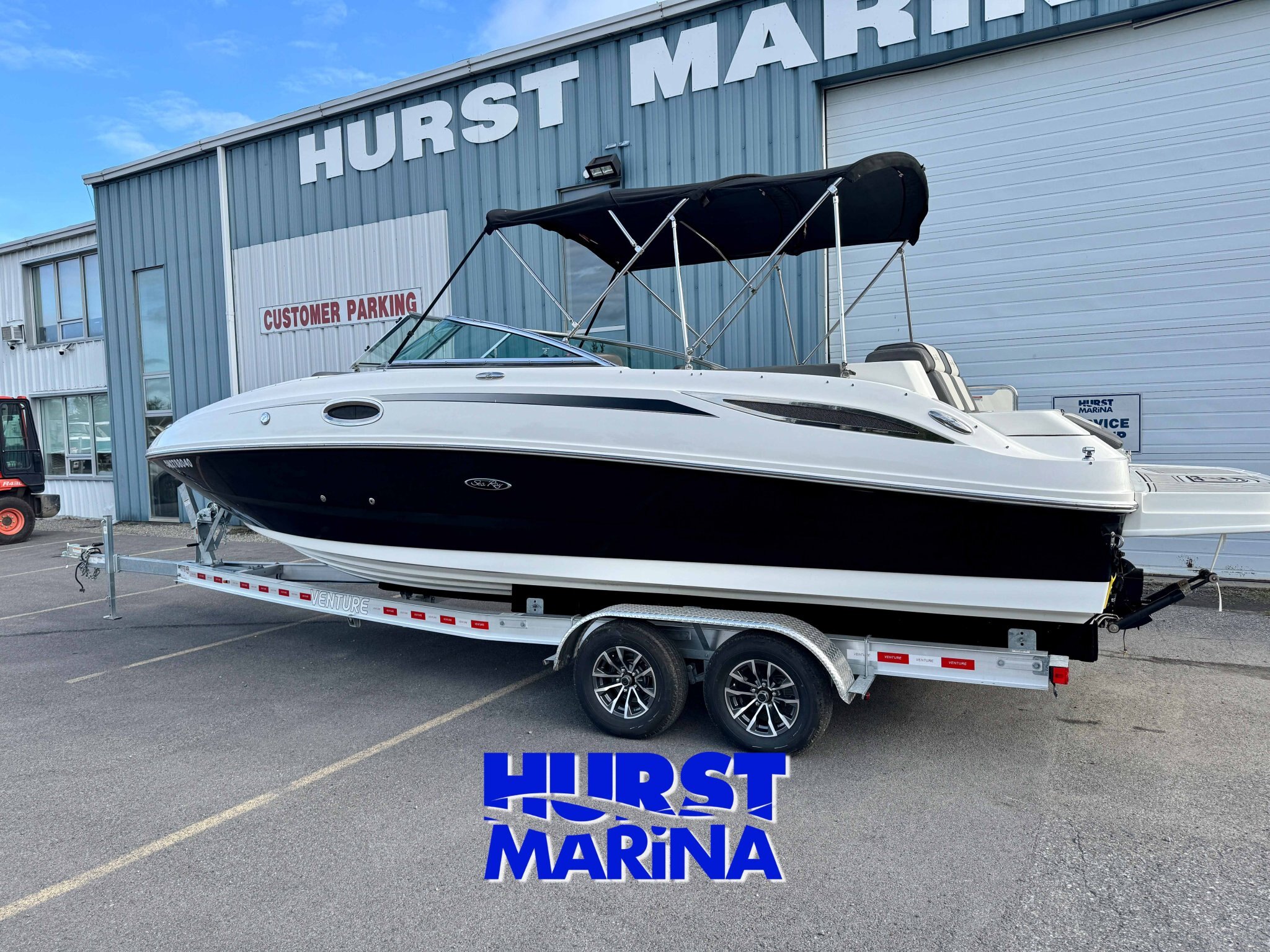 2011 SeaRay 260 Sundeck