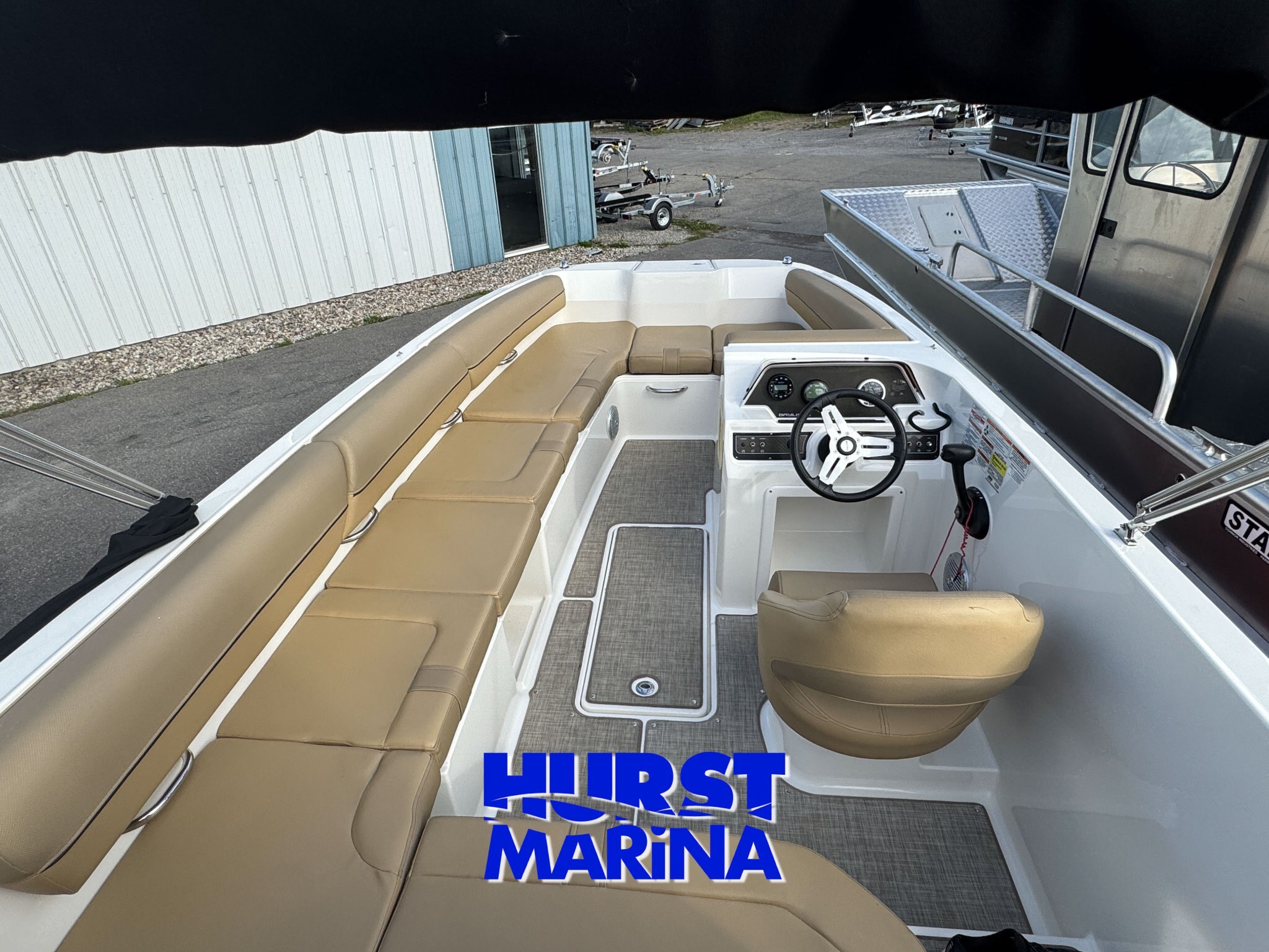2023 Bayliner DX2000