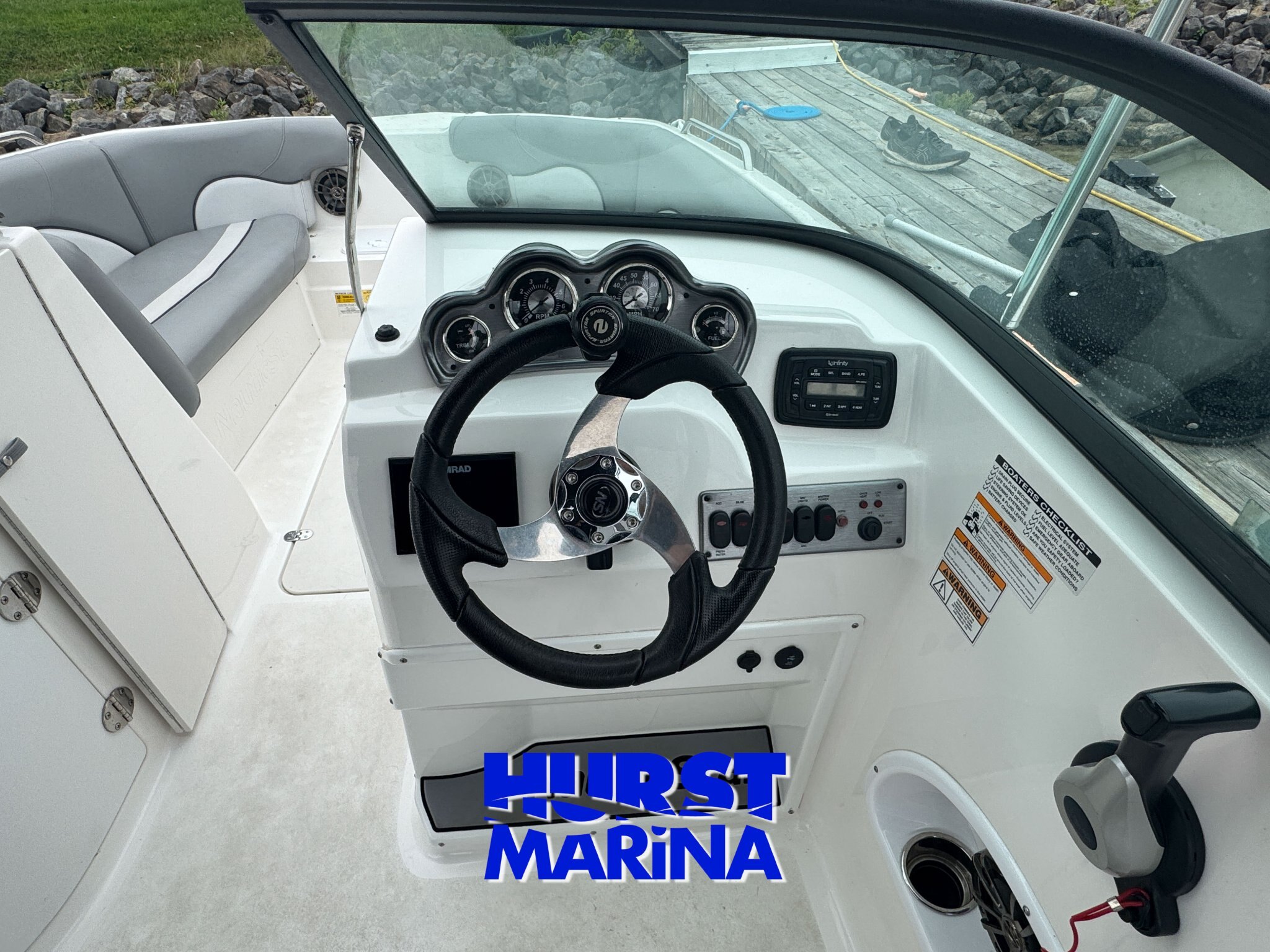 2021 NauticStar 223DC