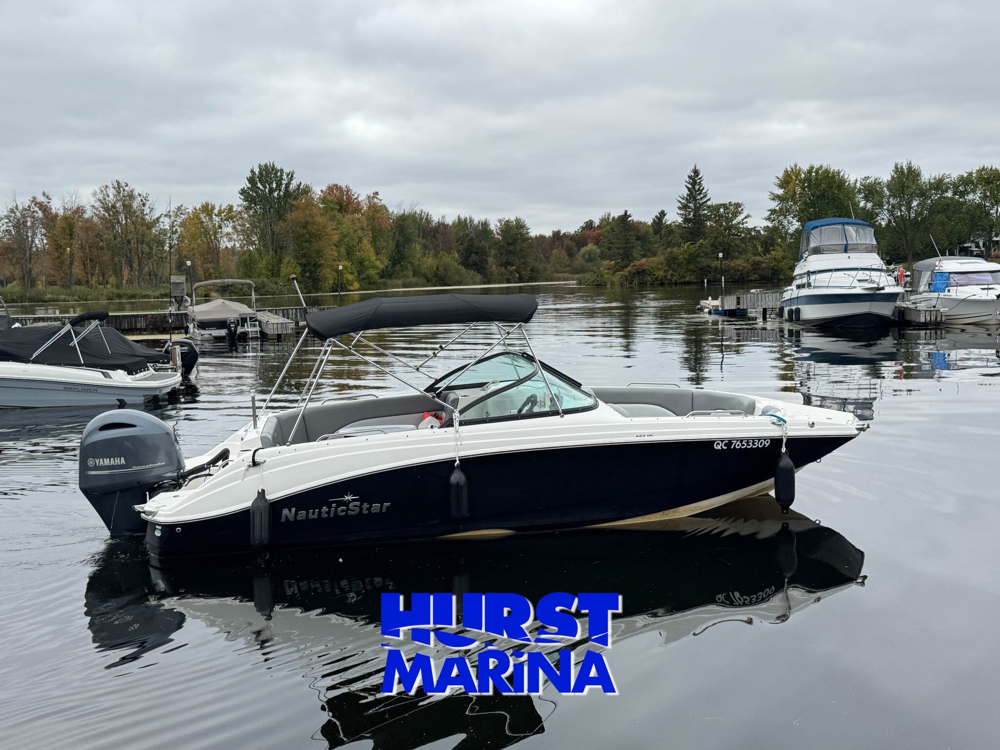 2021 NauticStar 223DC