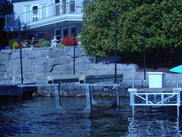 Naylor Docks Hydraulic Boat Lifts NS4000