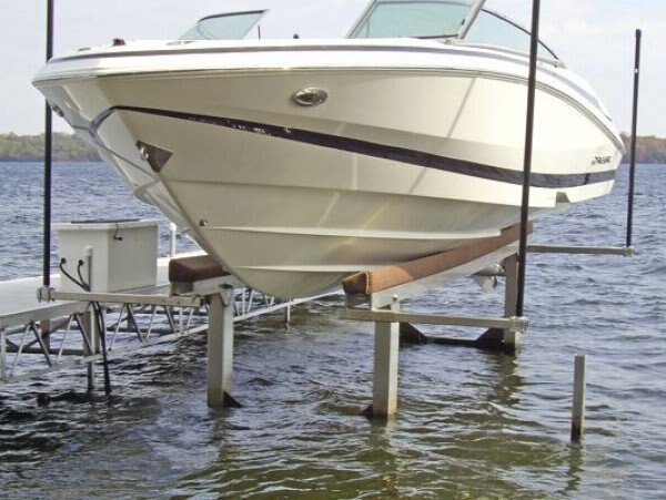 Naylor Docks Hydraulic Boat Lifts NS4000