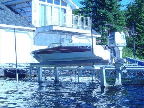 Naylor Docks Hydraulic Boat Lifts NS10000