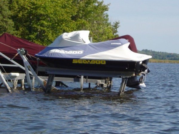 Naylor Docks PWC Lifts A-1250