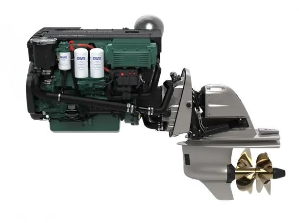 Volvo Penta D4 DPH Diesel Aquamatic Sterndrive 150 hp