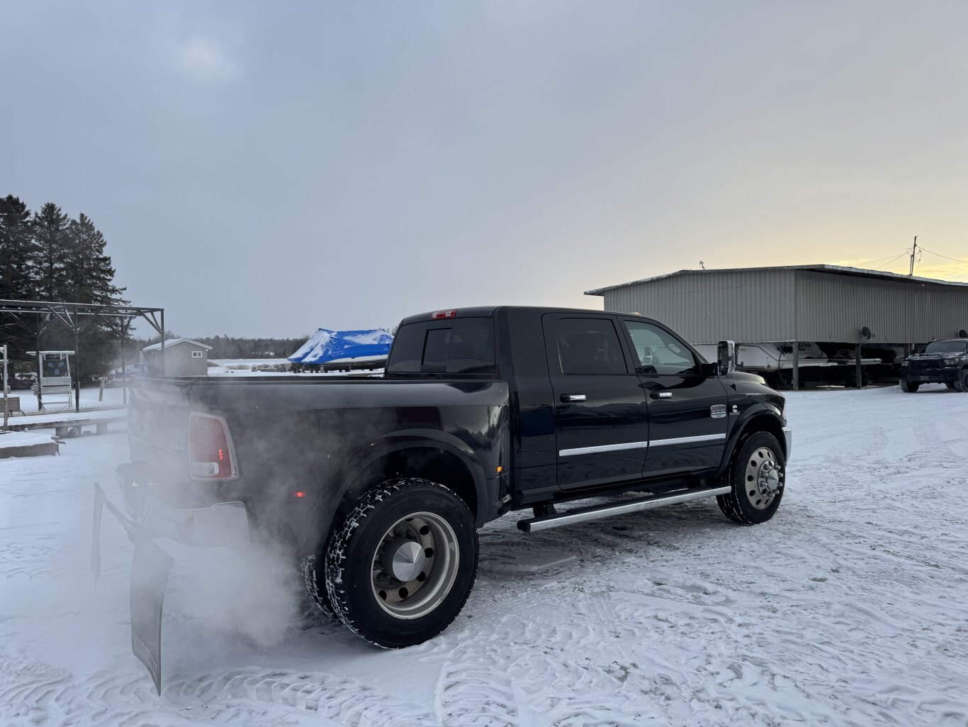 2015 Ram 3500 Laramie Long Horn Mega Cab