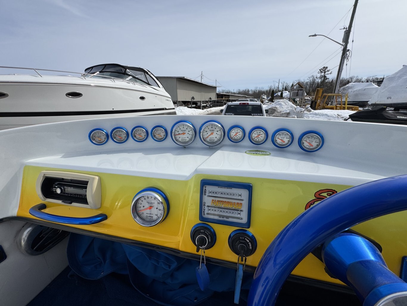 1986/ 2010 Skater 24