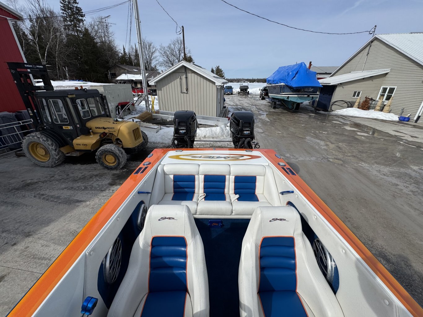 1986/ 2010 Skater 24