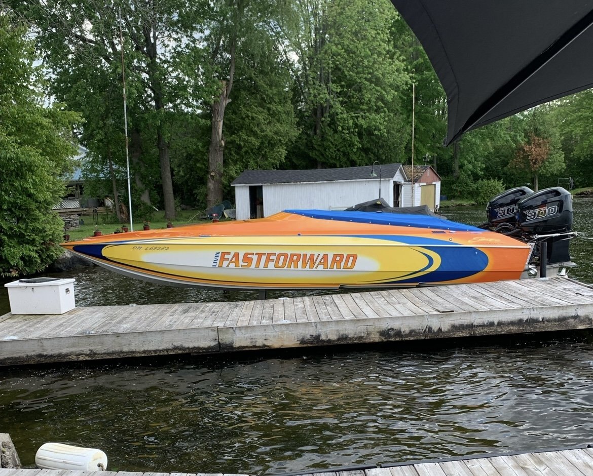 1986/ 2010 Skater 24