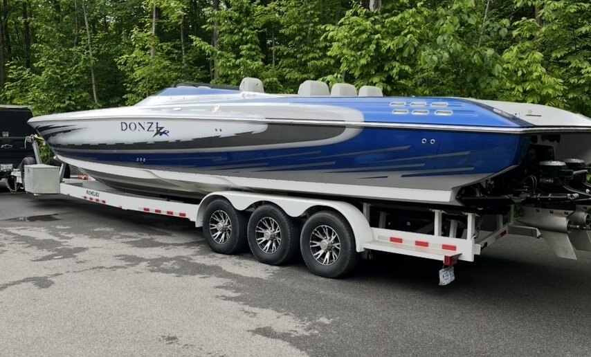 2008 Donzi 38 ZR