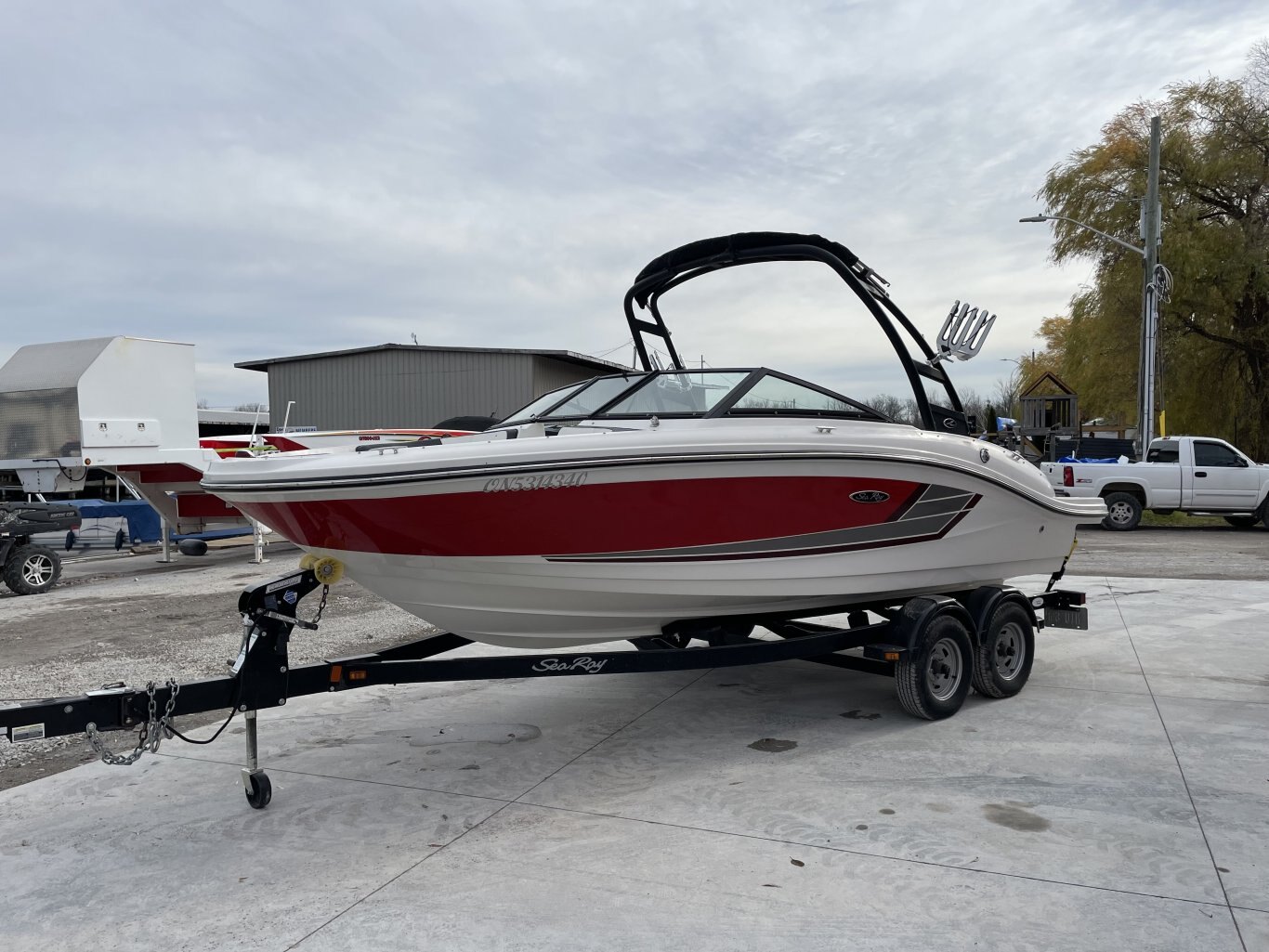 2016 Sea Ray 19 SPX