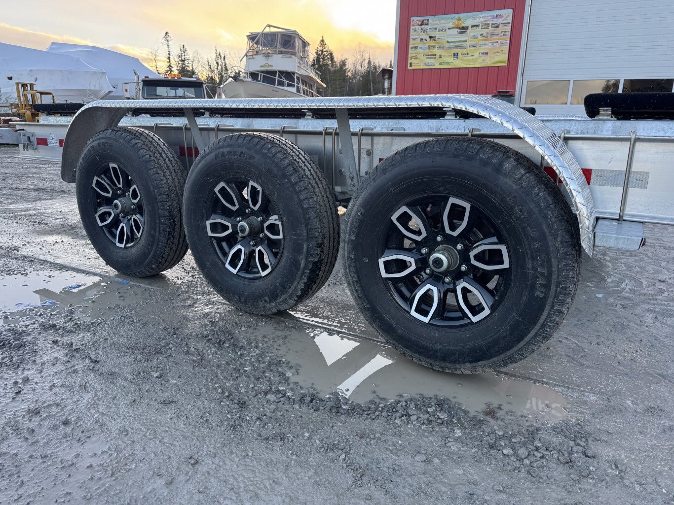 2024 LoadRite Elite 18000lbs Tri Axle Trailer