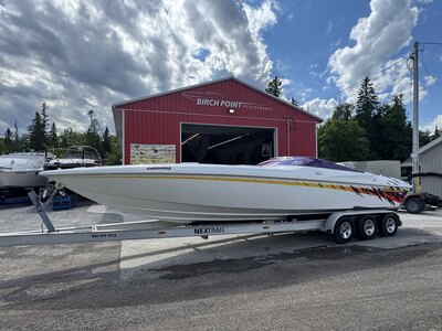 2002 Sunsation 32 Dominator