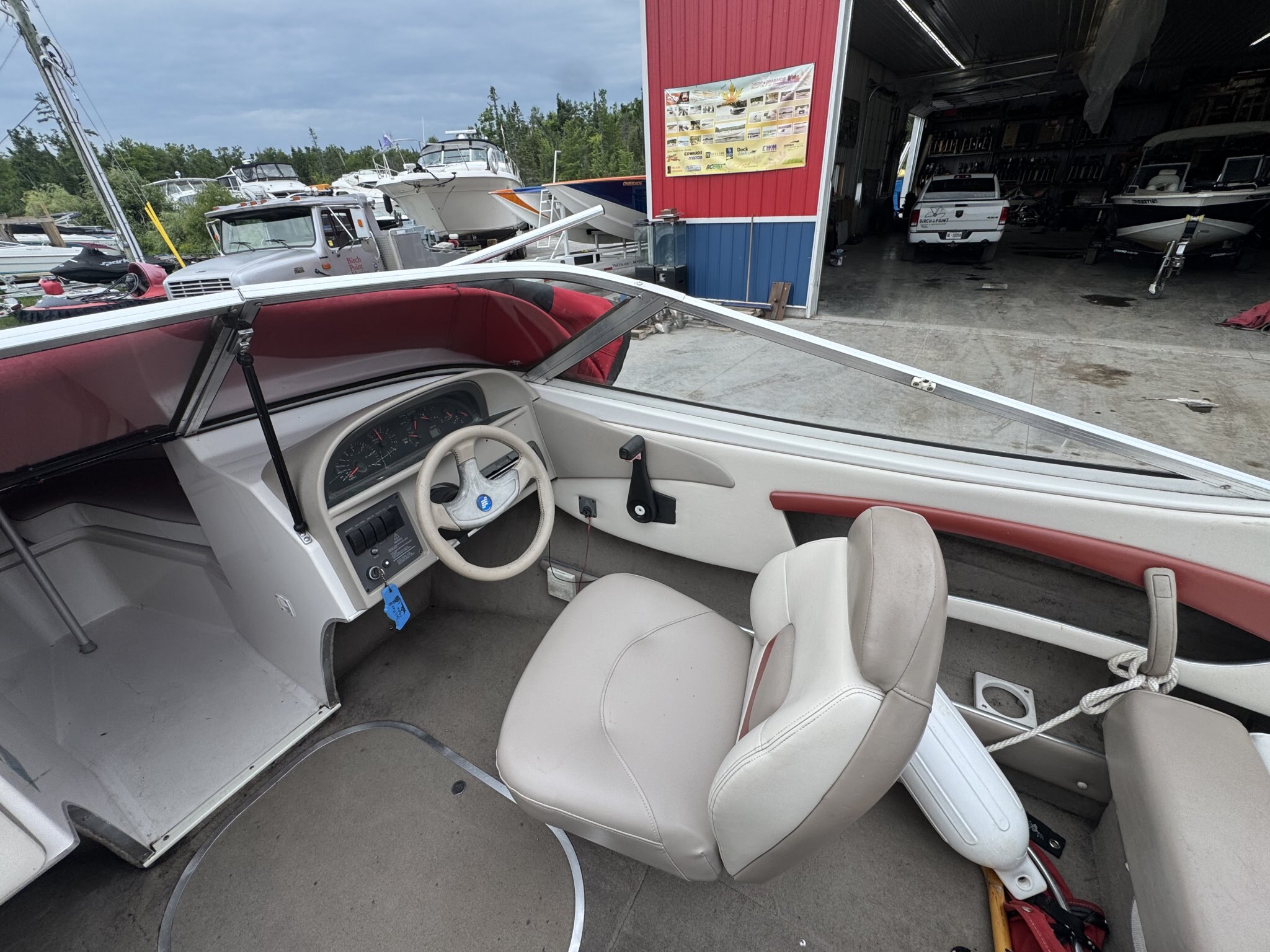 1996 Four Winns Horizon 190