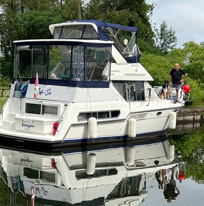 2008 Rinker 260 Express