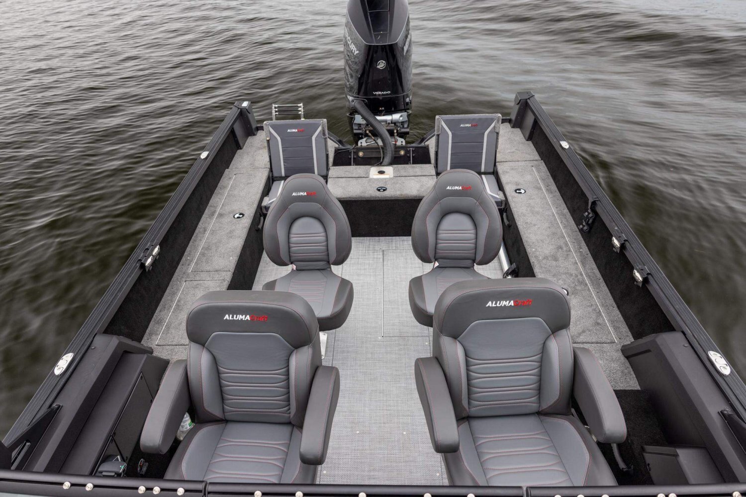 2027 Alumacraft Competitor 210X Sport