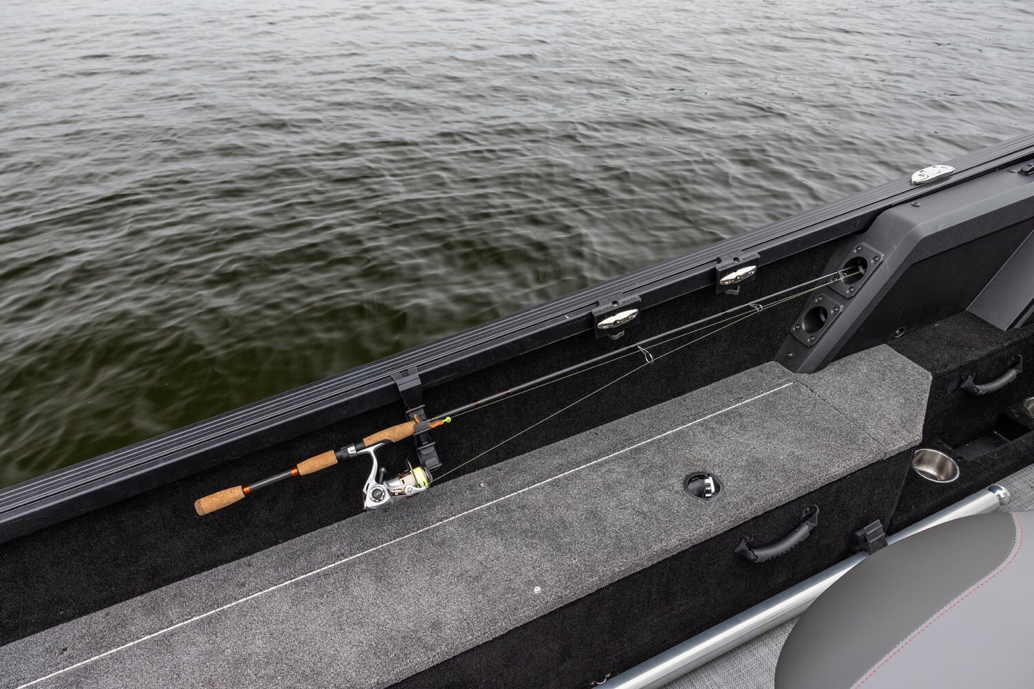 2027 Alumacraft Competitor 190X Side Console