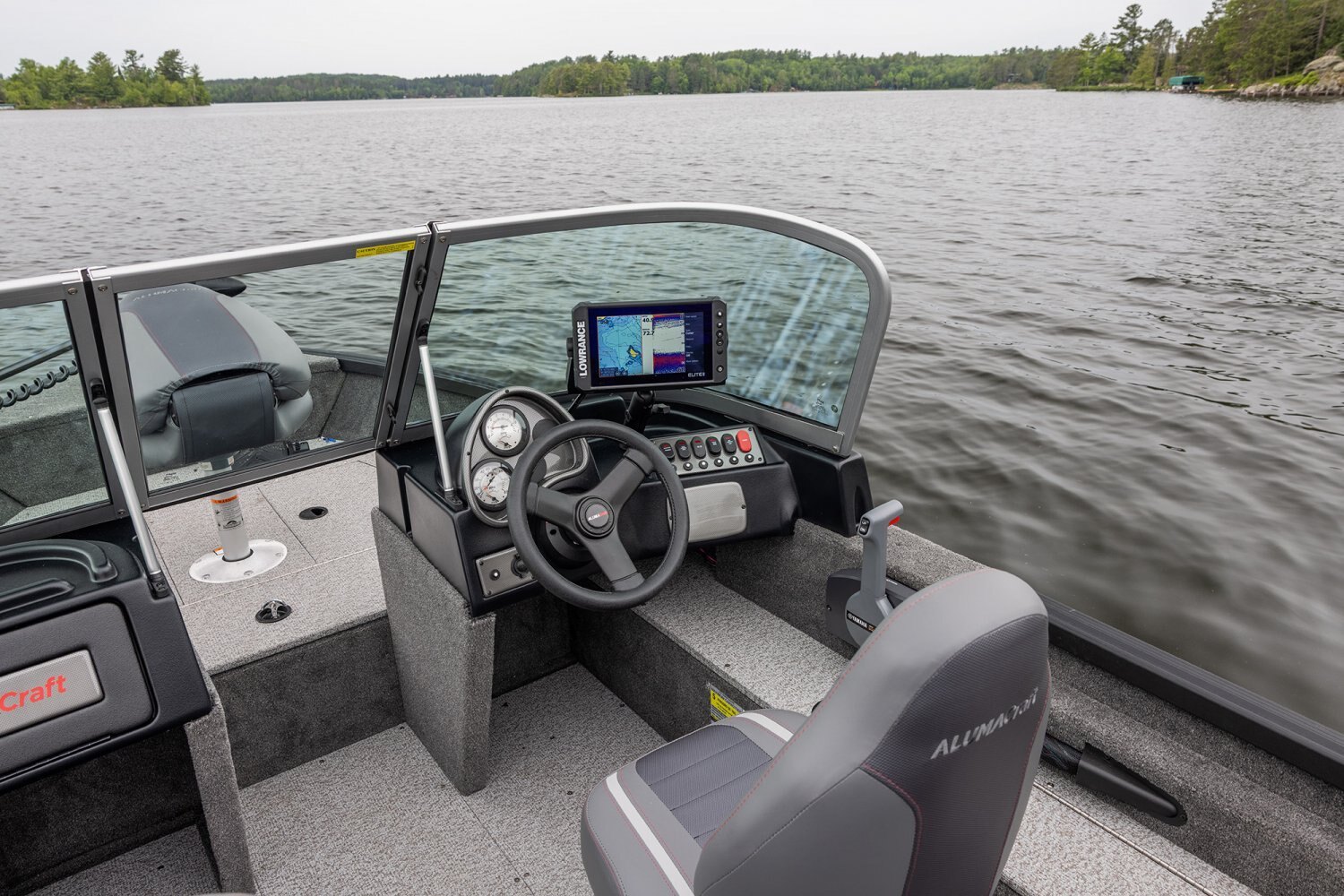2027 Alumacraft Classic 165 Sport