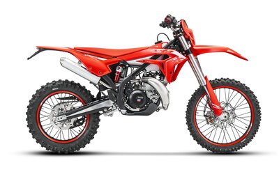 2027 Beta XTRAINER 300