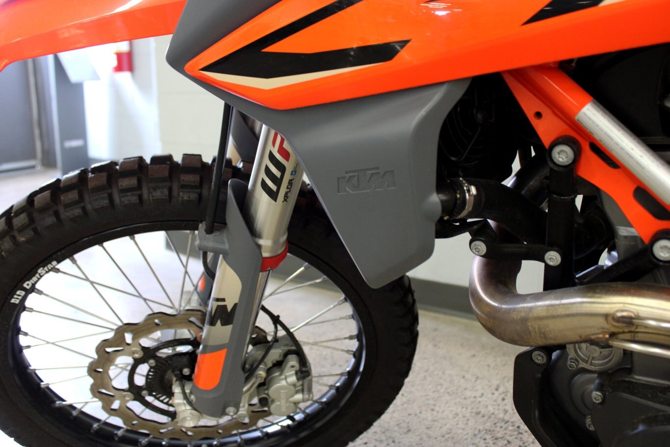 2023 KTM 690 ENDURO R