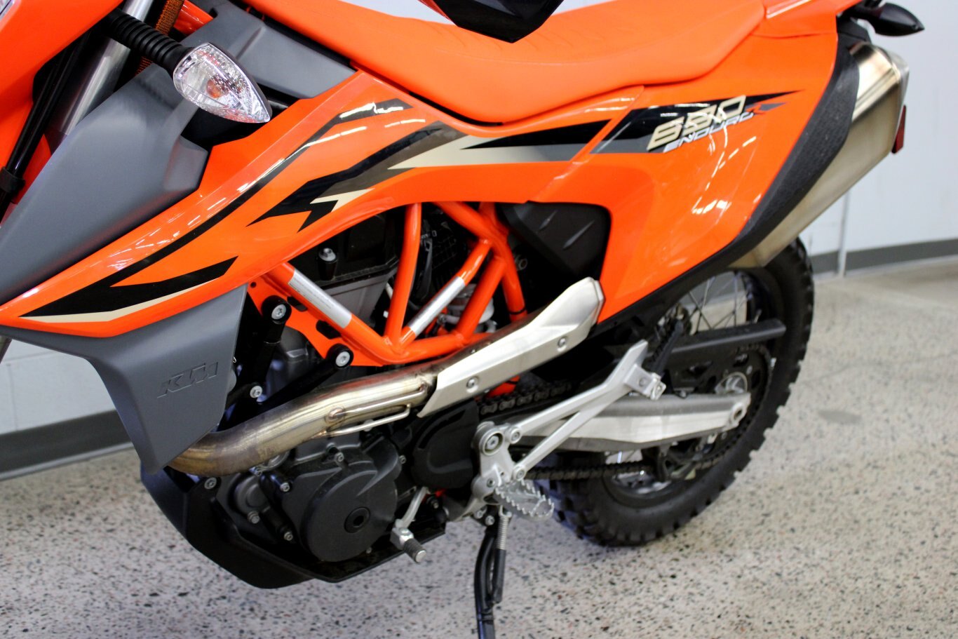 2023 KTM 690 ENDURO R