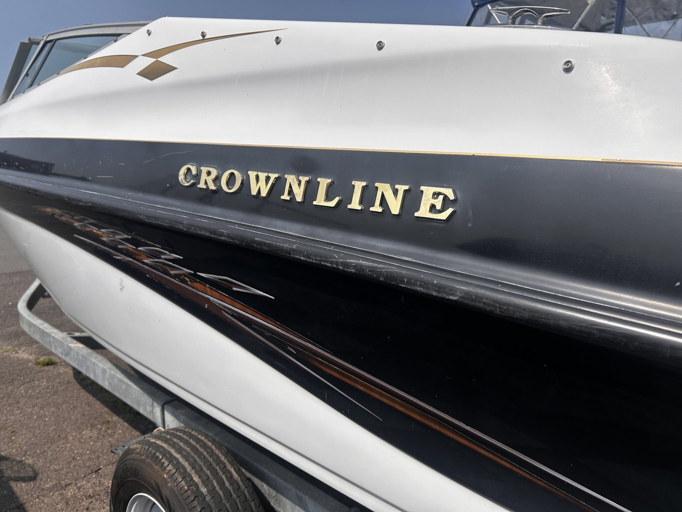 2000 CROWNLINE CROWNLINE
