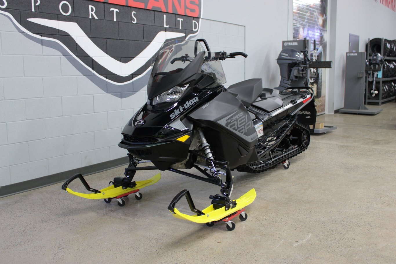 2018 SKIDOO RENEGADE BACKCOUNTRY