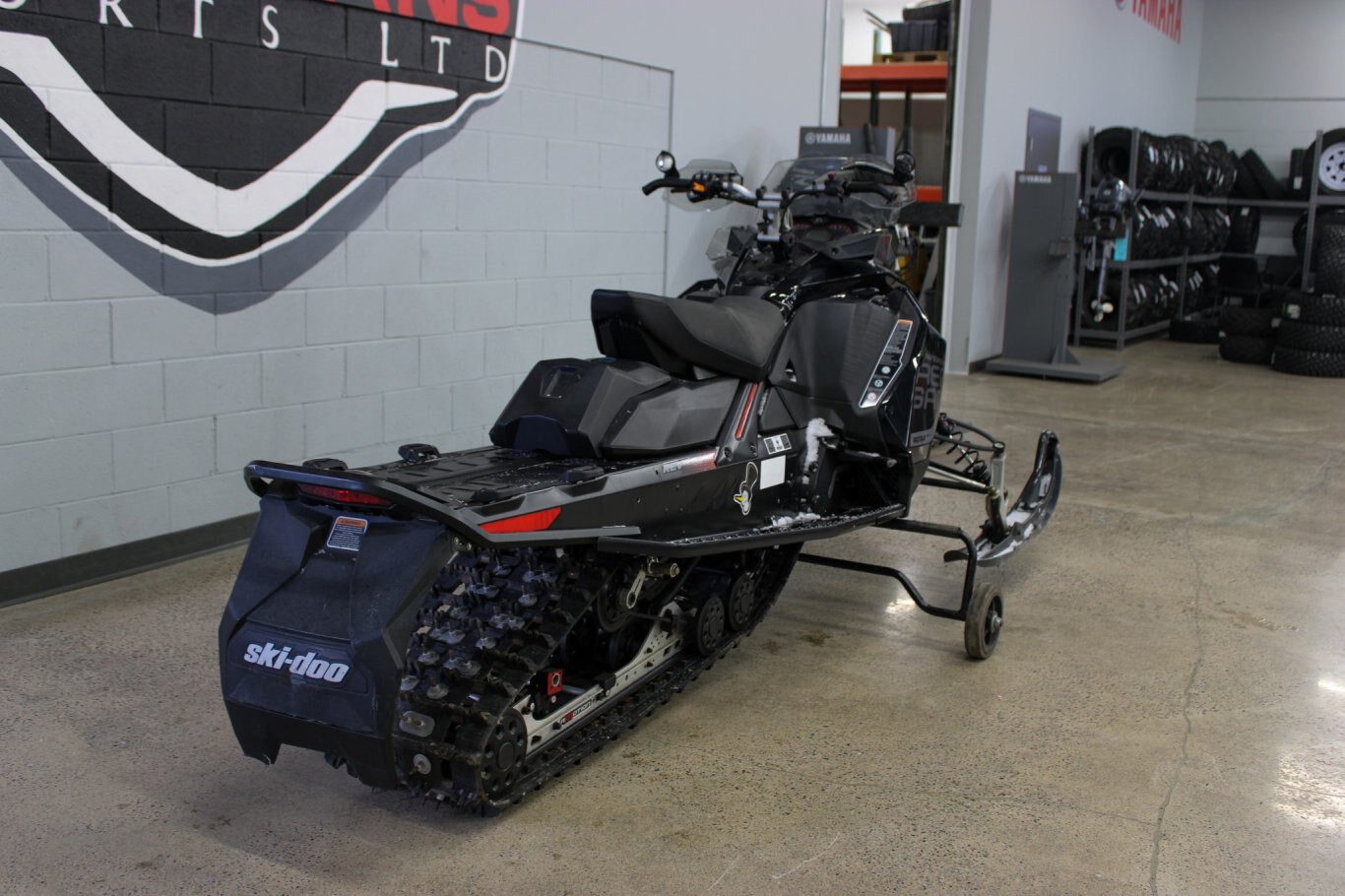 2017 SKIDOO RENGADE 850