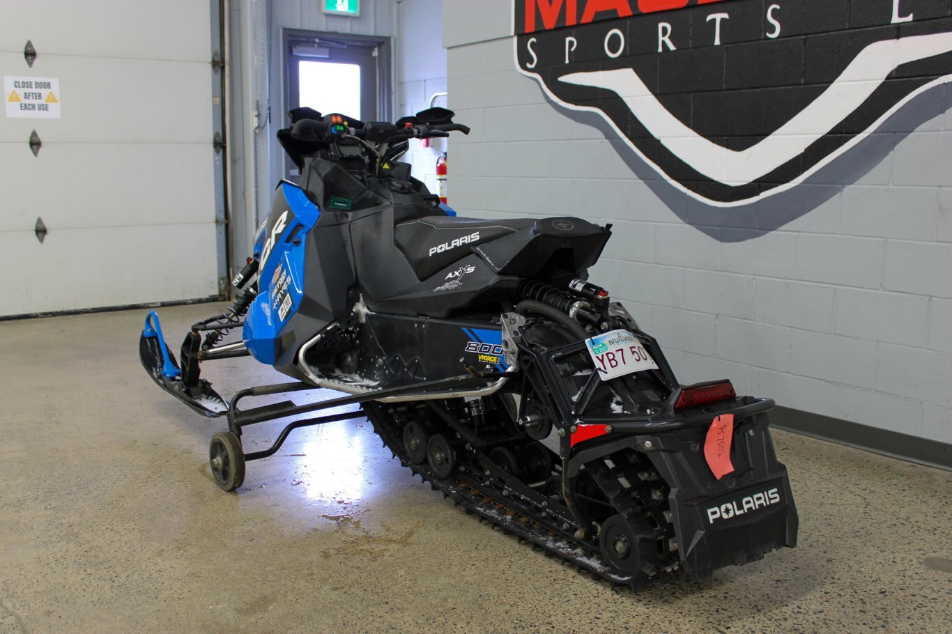 2018 POLARIS SWITCHBACK XCR 800 AS IS