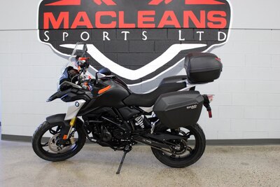 2017 POLARIS RMK ASSAULTY