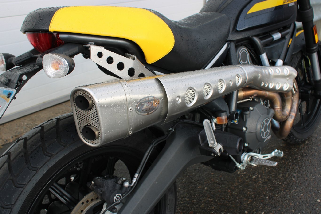 2015 DUCATI SCRAMBLER