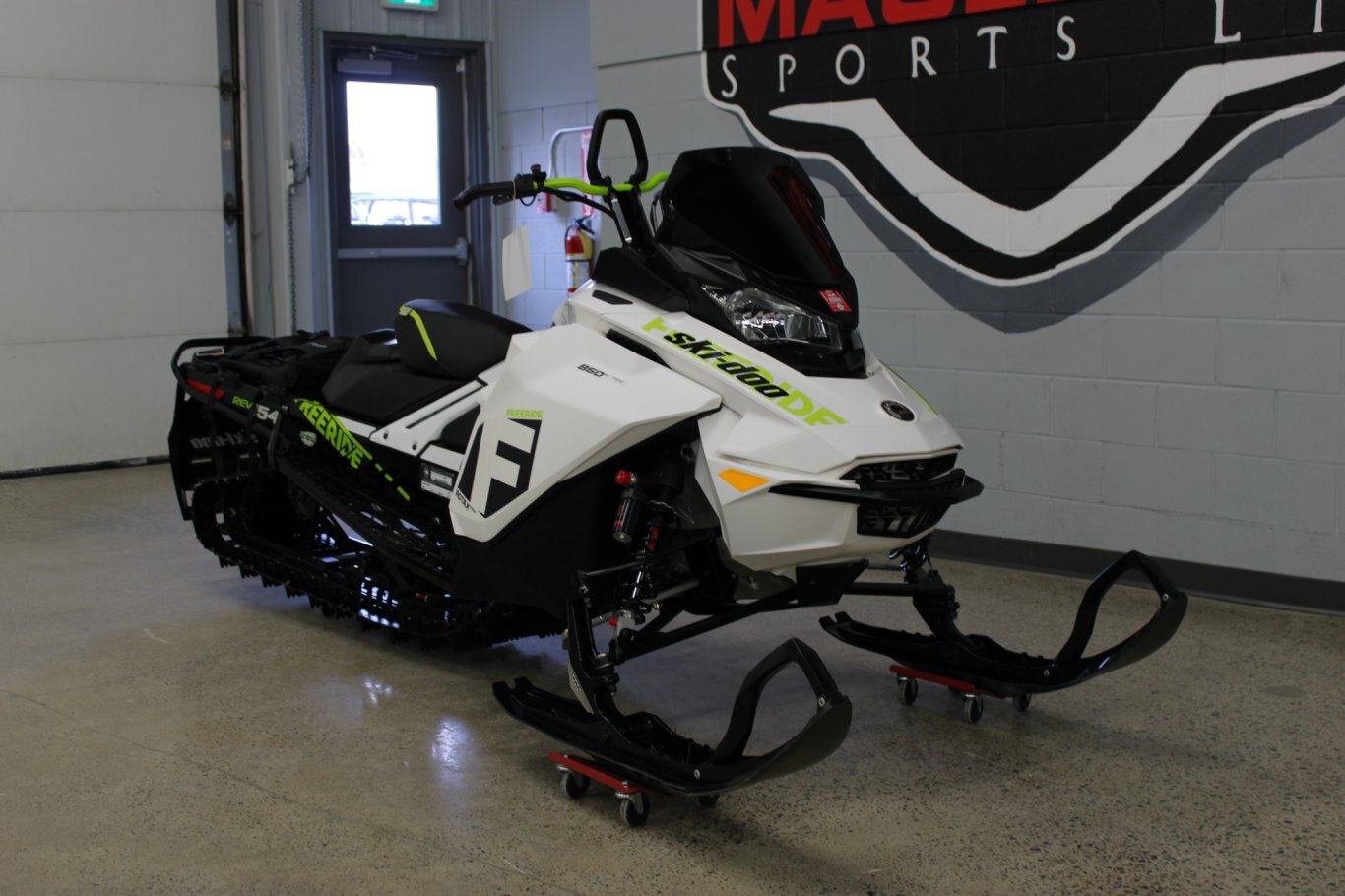 2018 SKIDOO FREERIDE 850 154