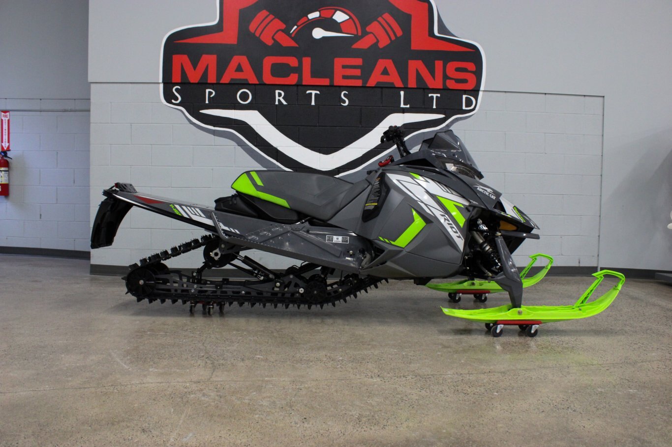 2022 ARCTIC CAT RIOT 800