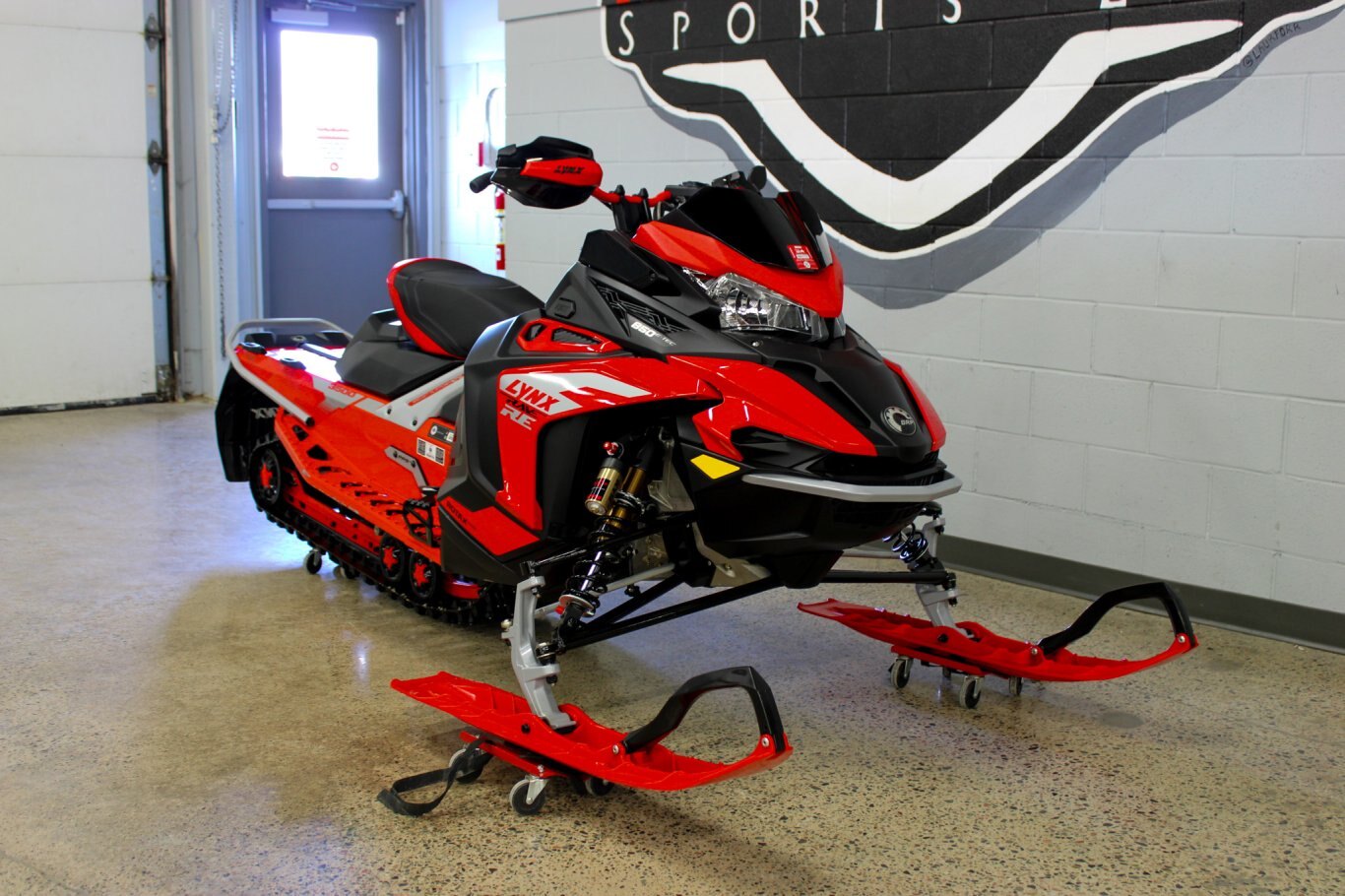 2022 SKIDOO LYNX RAVE