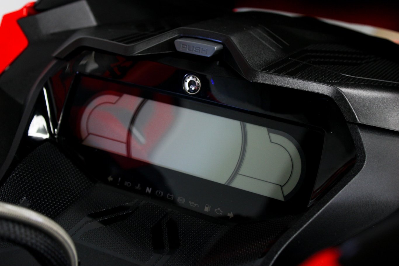 2022 SKIDOO LYNX RAVE