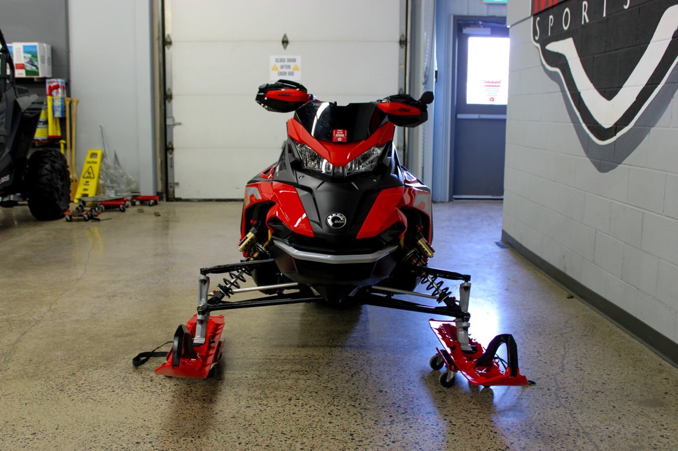 2022 SKIDOO LYNX RAVE