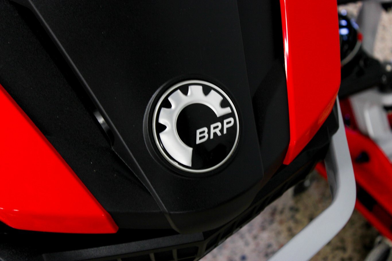 2022 SKIDOO LYNX RAVE