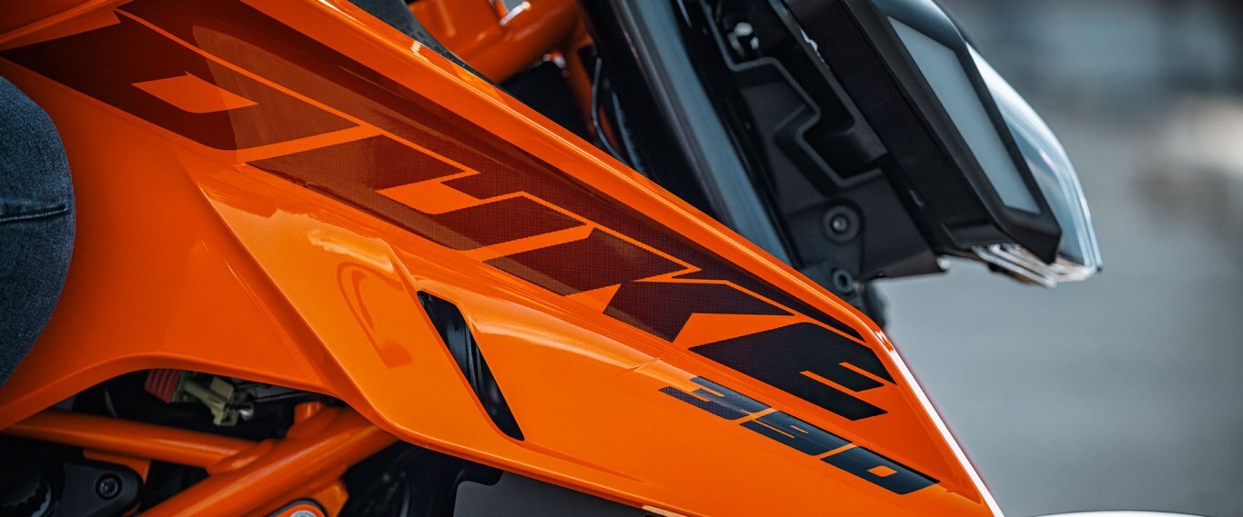 2025 KTM 390 Duke BLUE