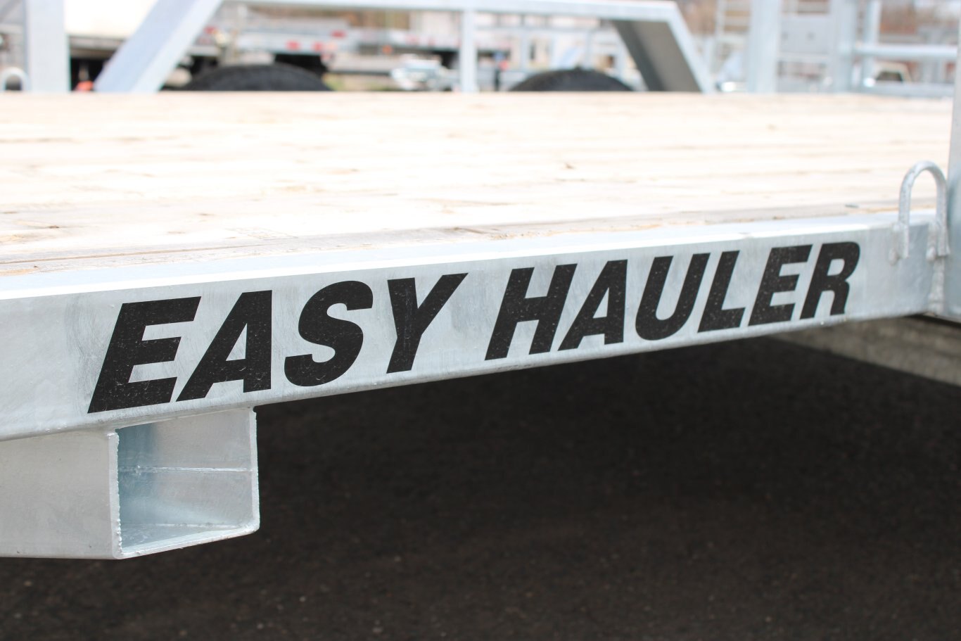 2025 EASY HAULER 45 UTWR82144TG