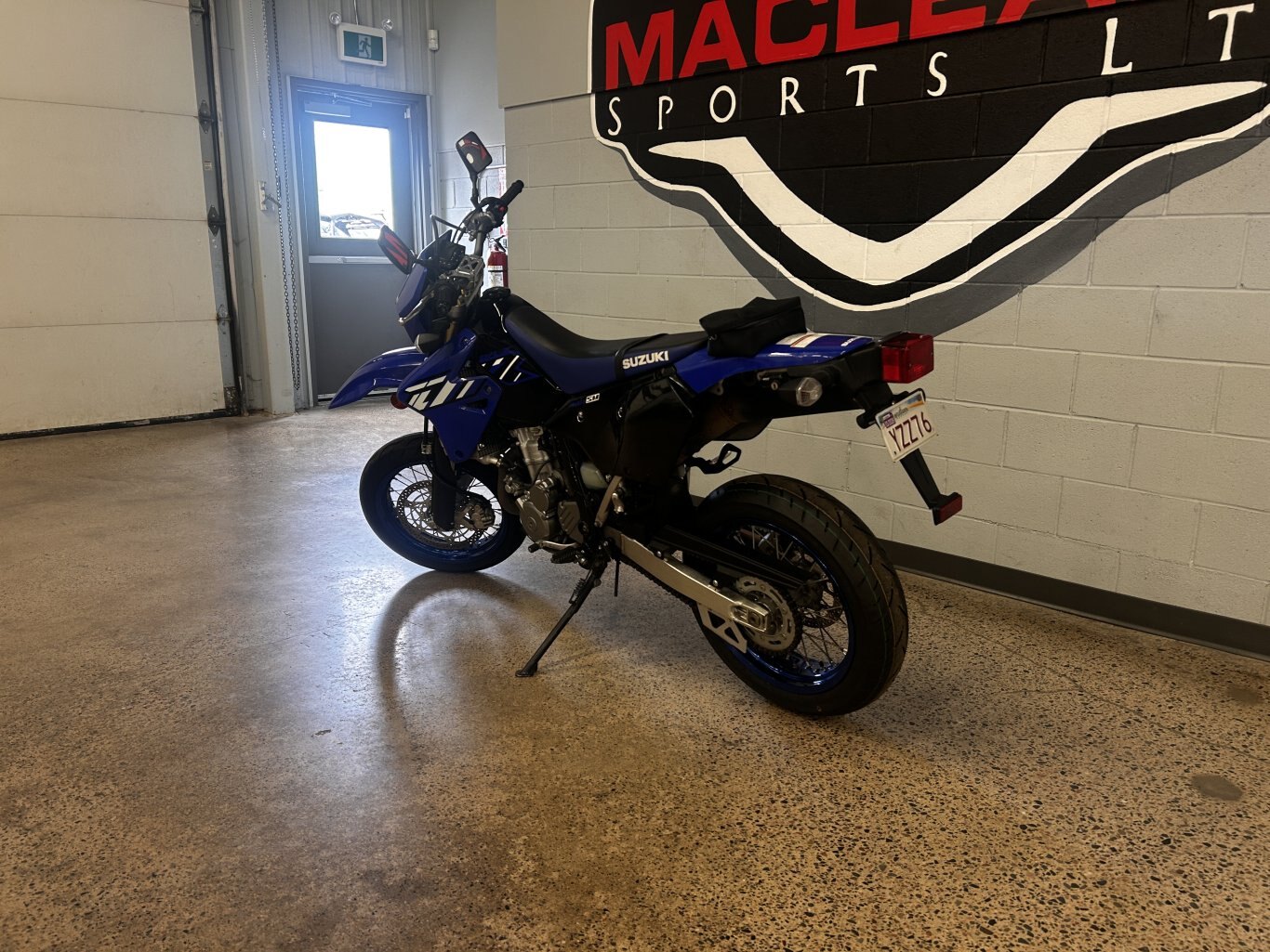 2023 SUZUKI DRZ400 SM