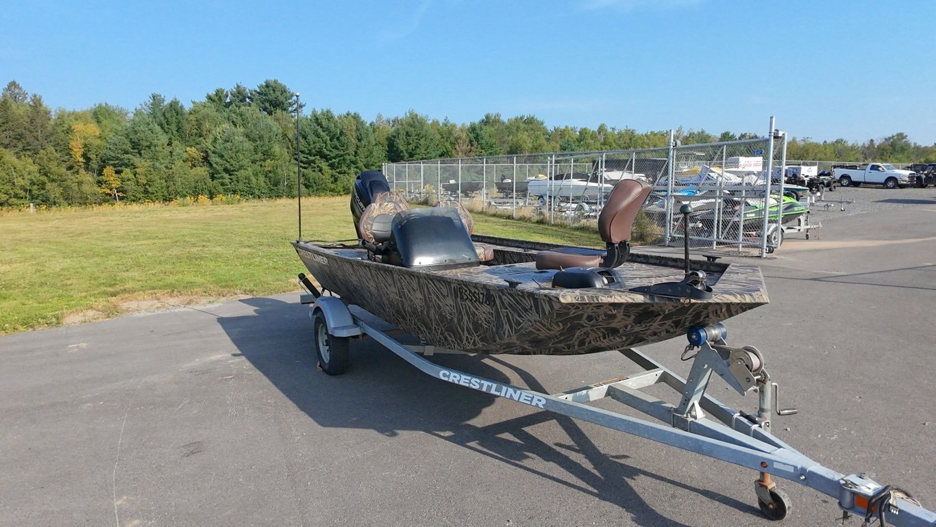 2017 OTHER CRESTLINER 1600
