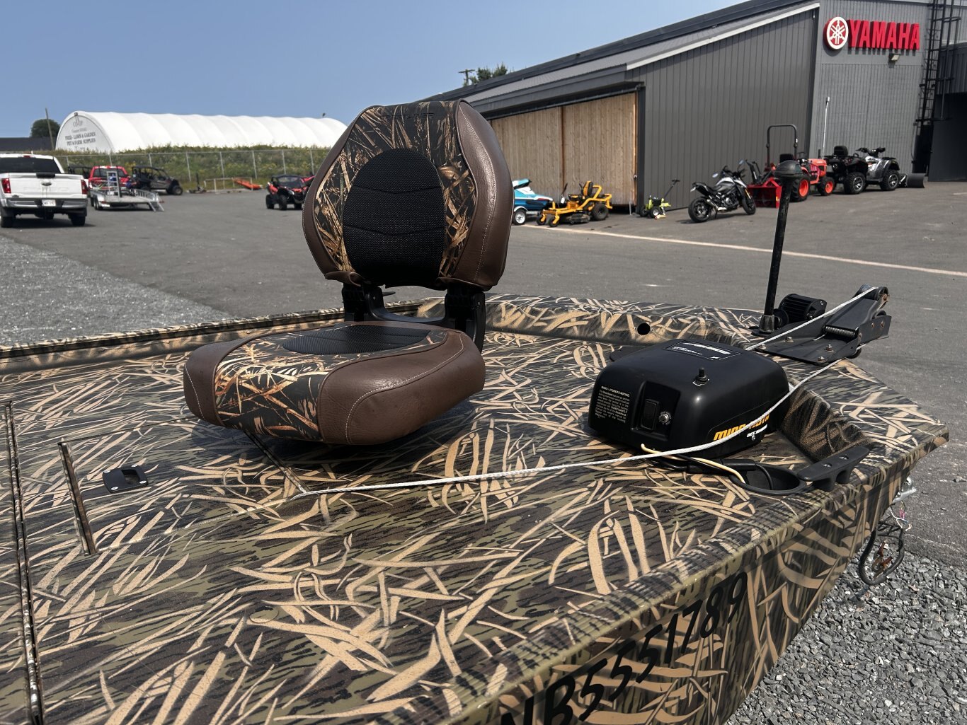 2017 OTHER CRESTLINER 1600