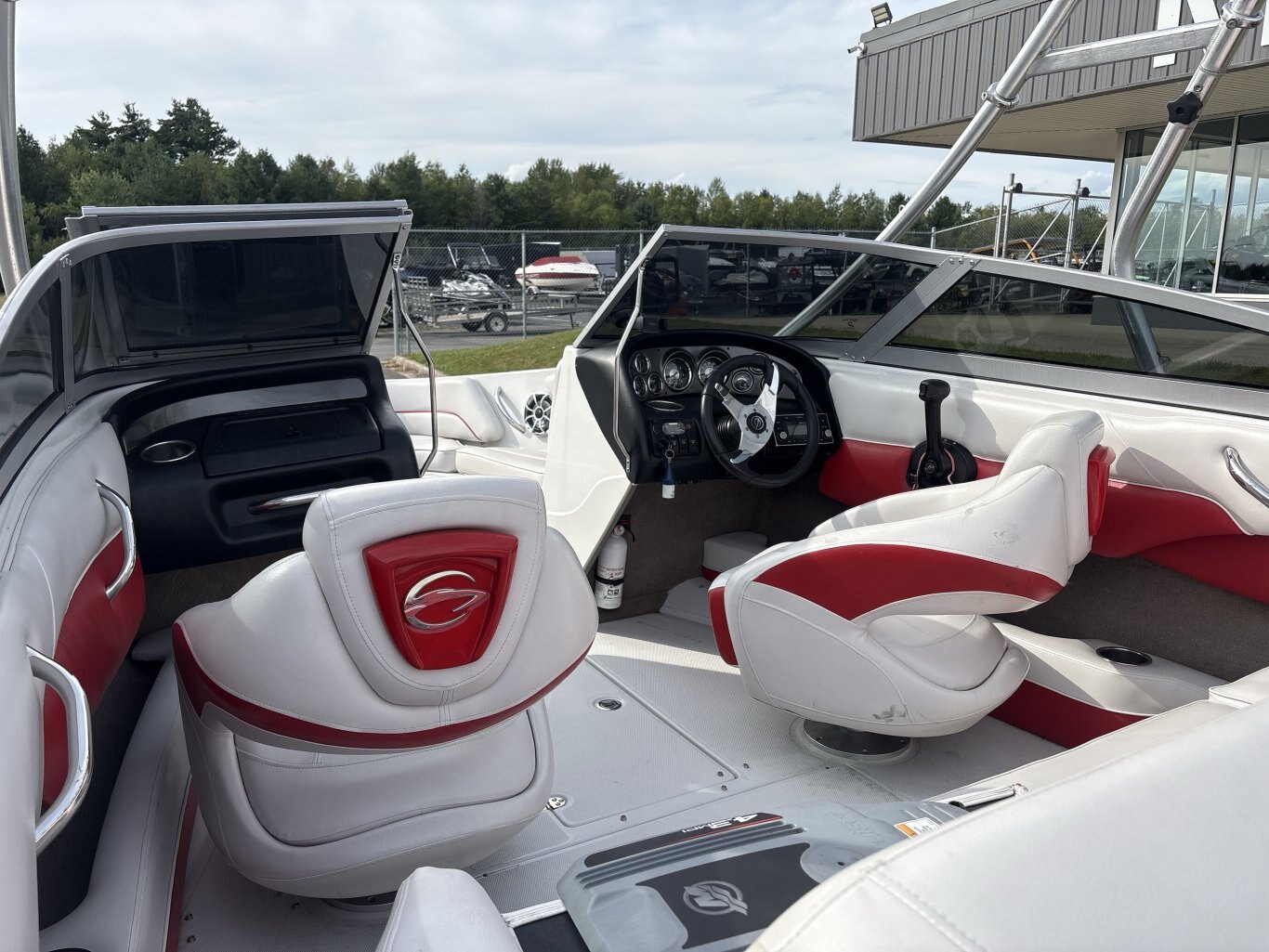 2012 CROWNLINE 185 SS